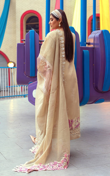 Asifa N Nabeel Ava (SL-01) Lilibet Lawn 2022 Online Shopping